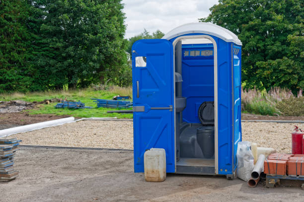 Types of Portable Toilets We Offer in Ukiah, CA